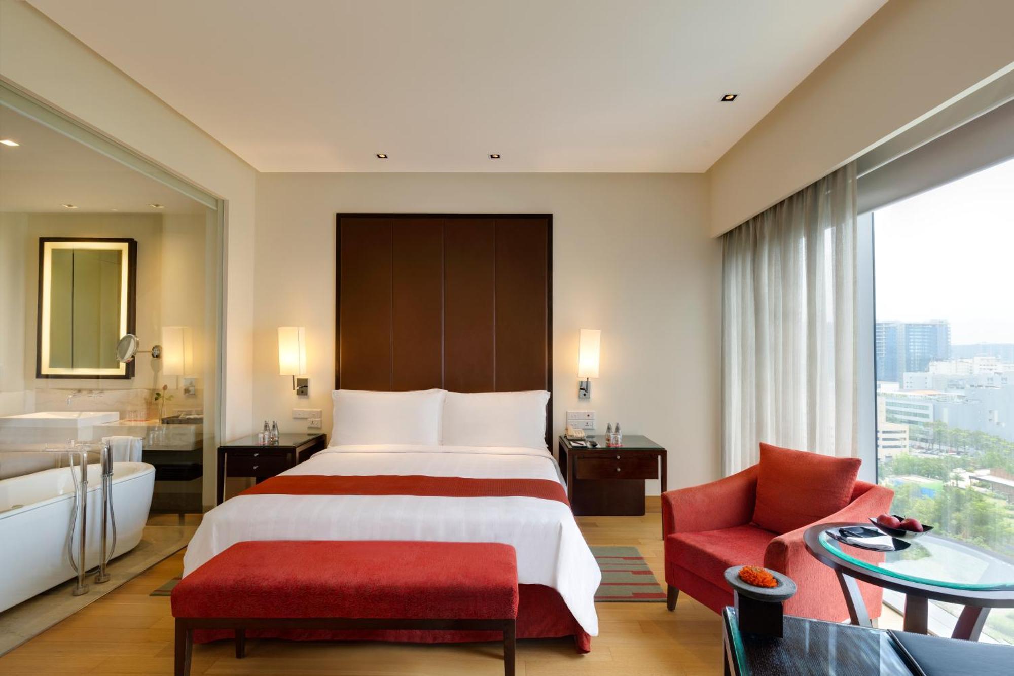 트라이덴트 하이더라바드 호텔 하이데라바드 외부 사진 A suite at the Taj Mahal Palace, Mumbai