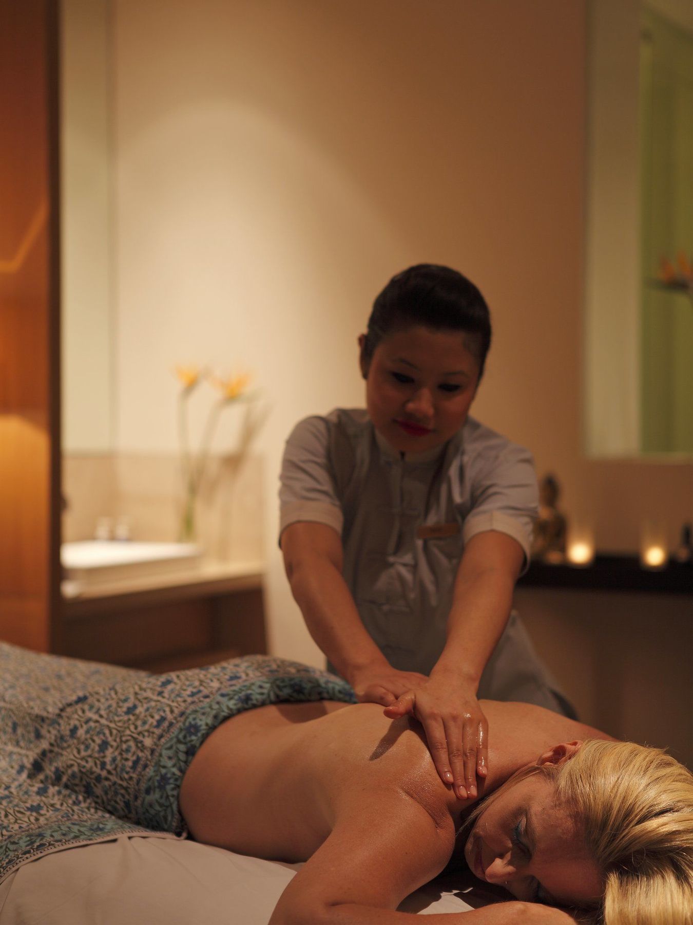 트라이덴트 하이더라바드 호텔 하이데라바드 외부 사진 Thai massage